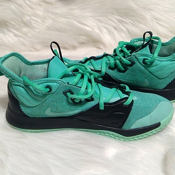 Nike PG3 Menta Green Tennis Shoes Sz.6.5Youth Or Womens 7-7 1/2. Gently Worn - Picture 10 of 11